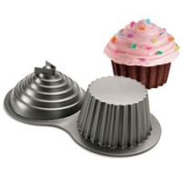 Dimensions® Giant Cupcake - Bökunarmót image